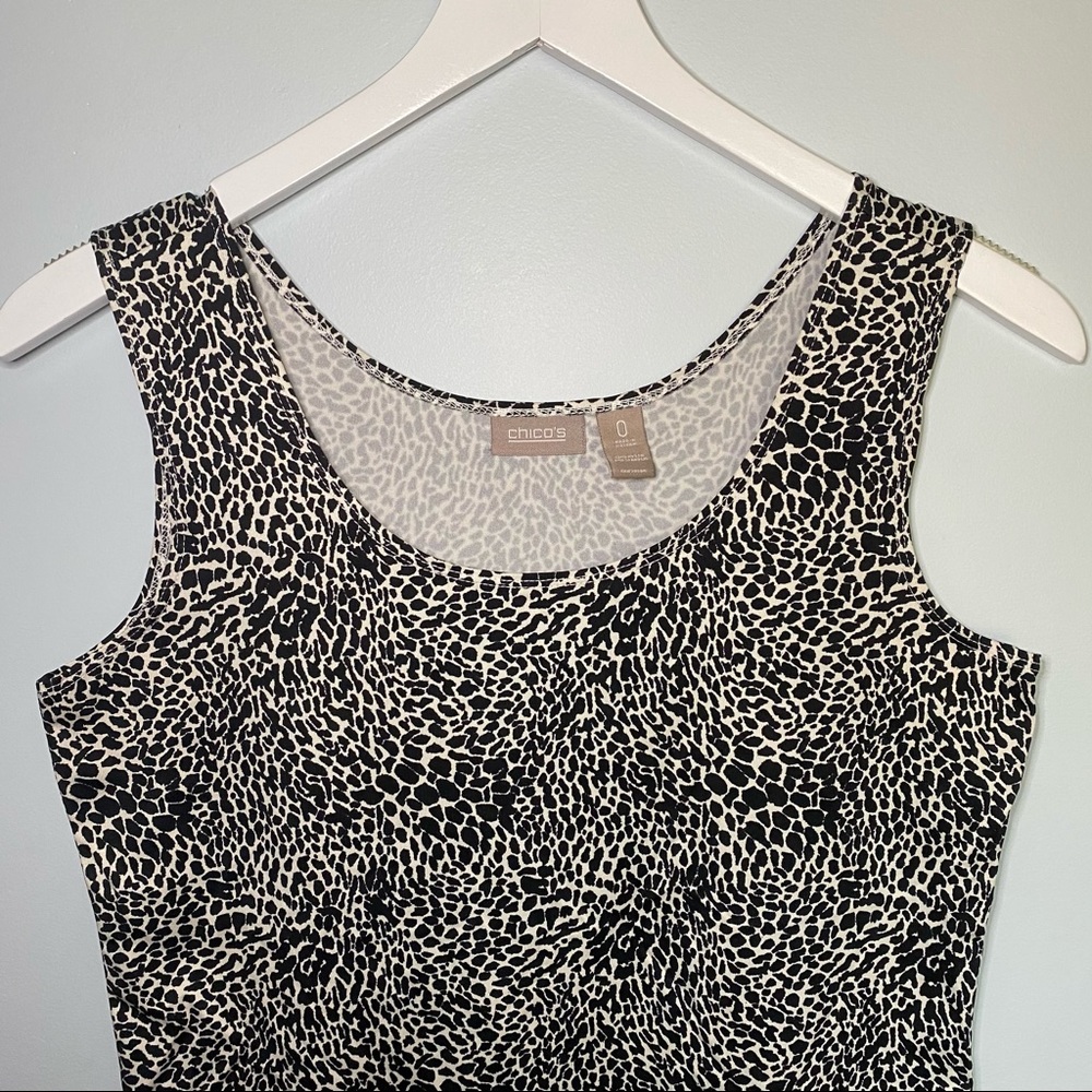 5/$25 | CHICO’S 0 Animal Print Scoop Neck Tank Top - Picture 6 of 8